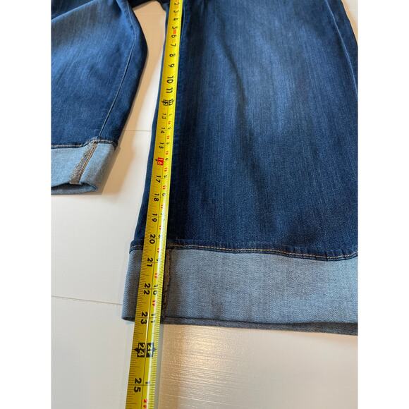 Chico’s Pull On Wide Leg Crop Jeans Sz 10S Cuffed High Rise Stretchy Blue Casual - Picture 8 of 9